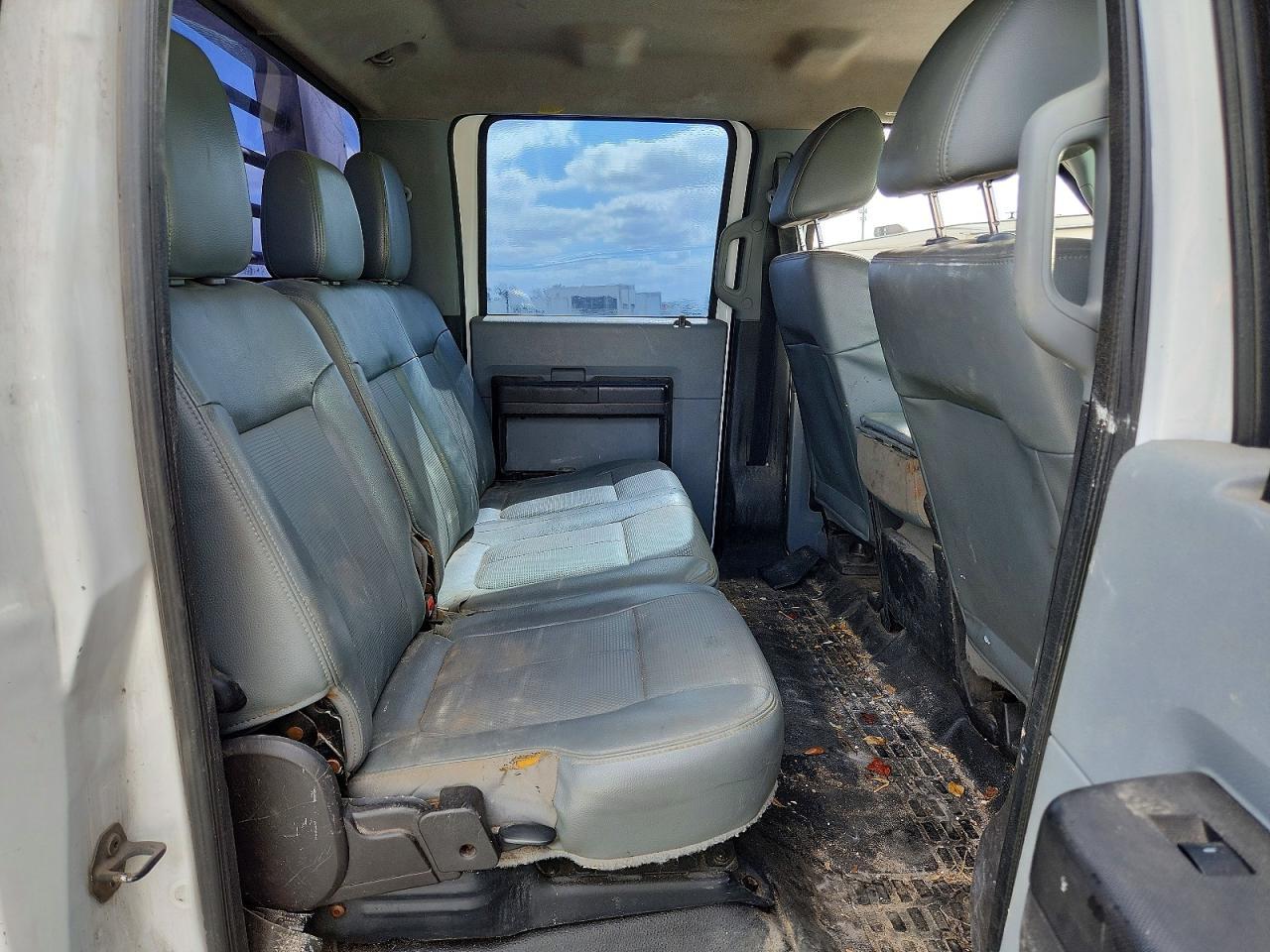 2015 Ford F350 Crew CC 4X4