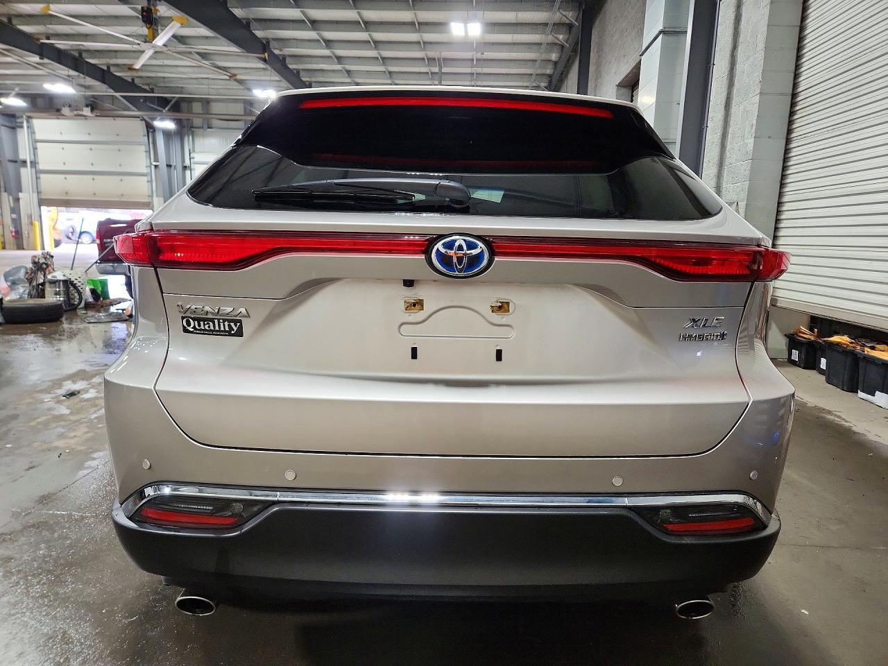 2022 Toyota Venza le