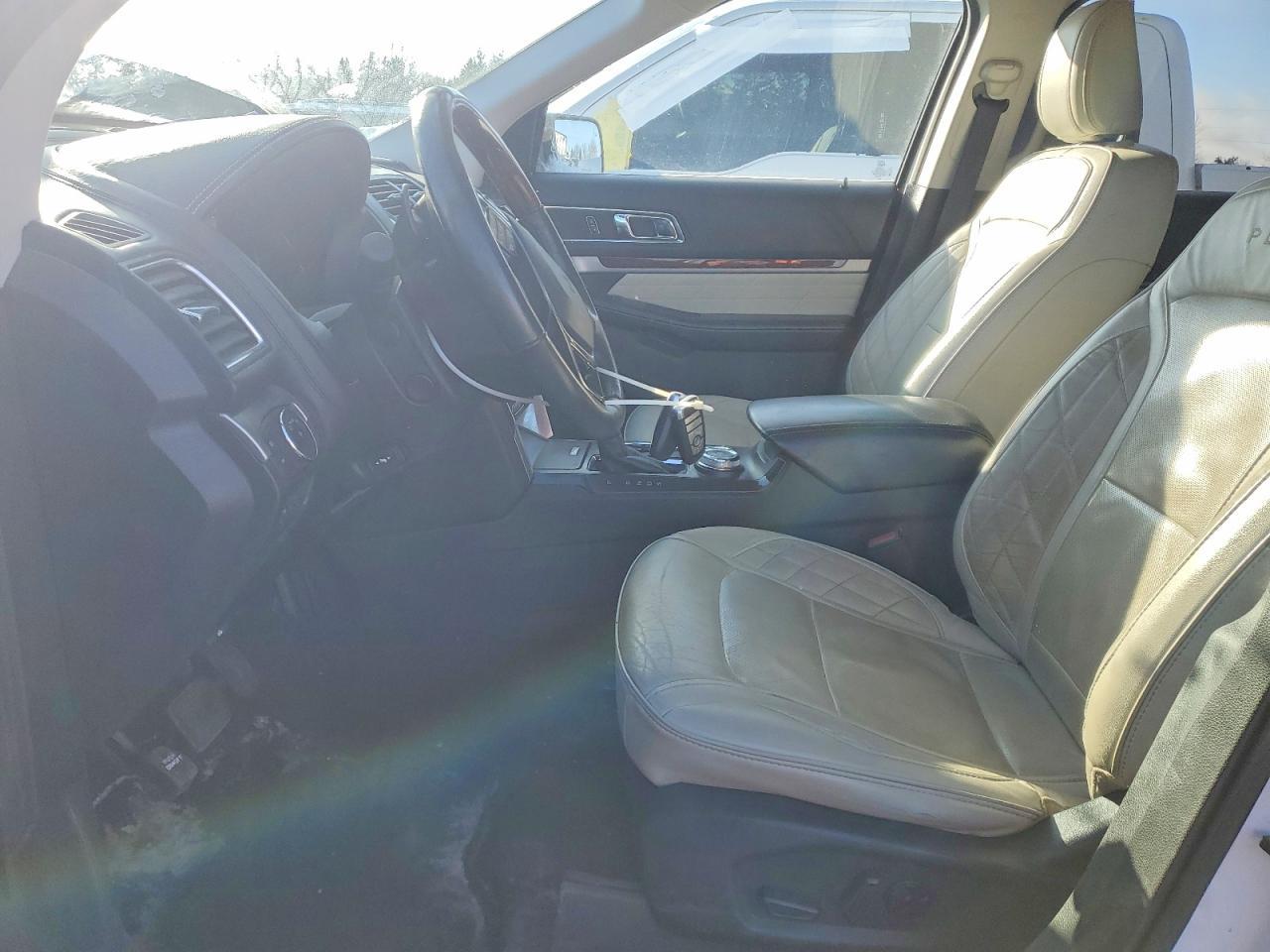 2019 Ford Explorer Platinum