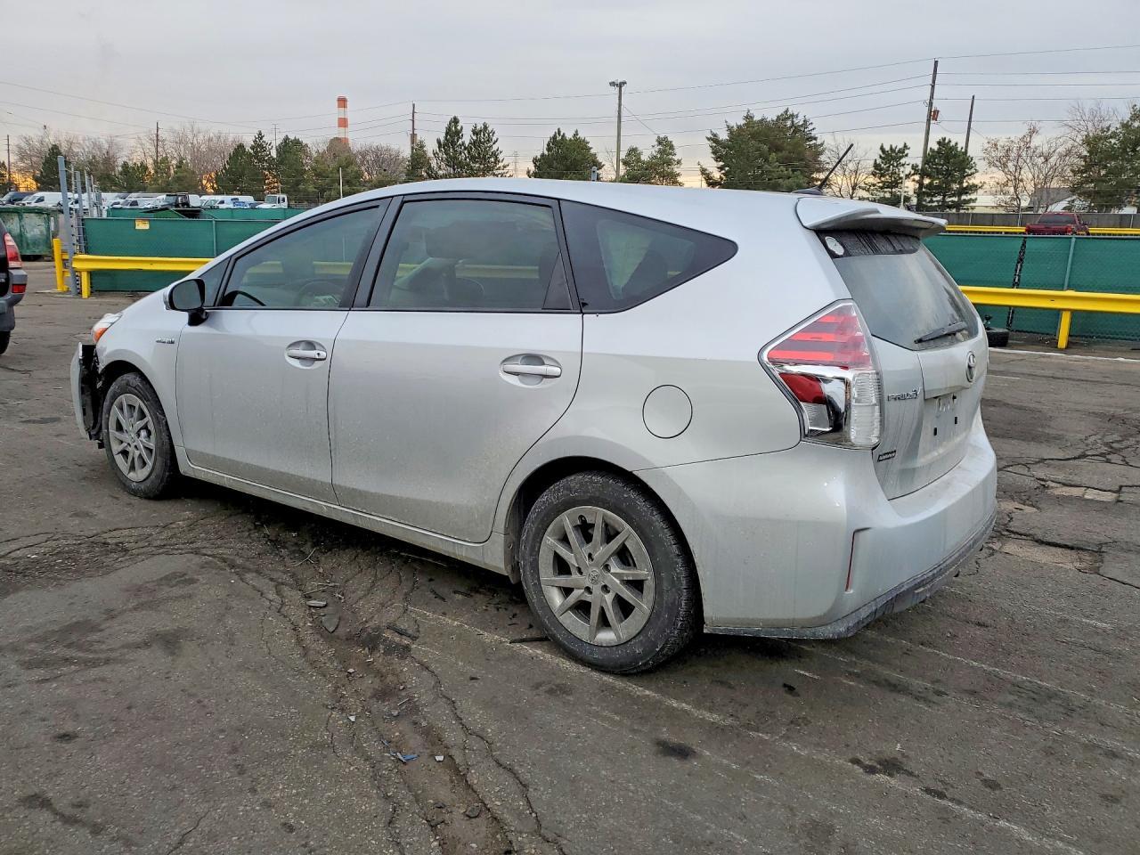 2015 Toyota Prius v