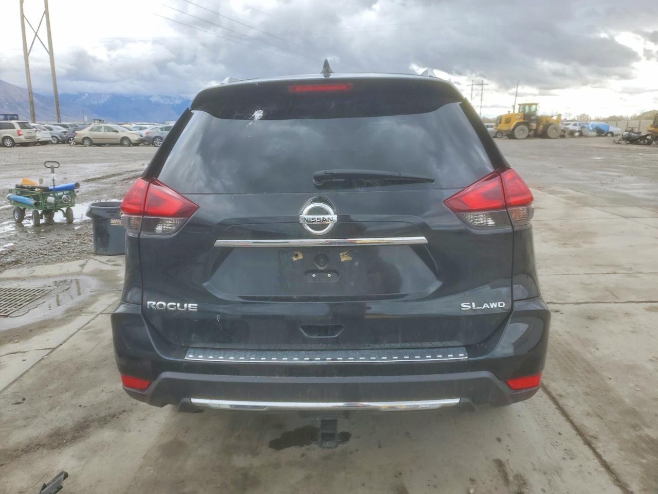 2017 Niss Rogue sl
