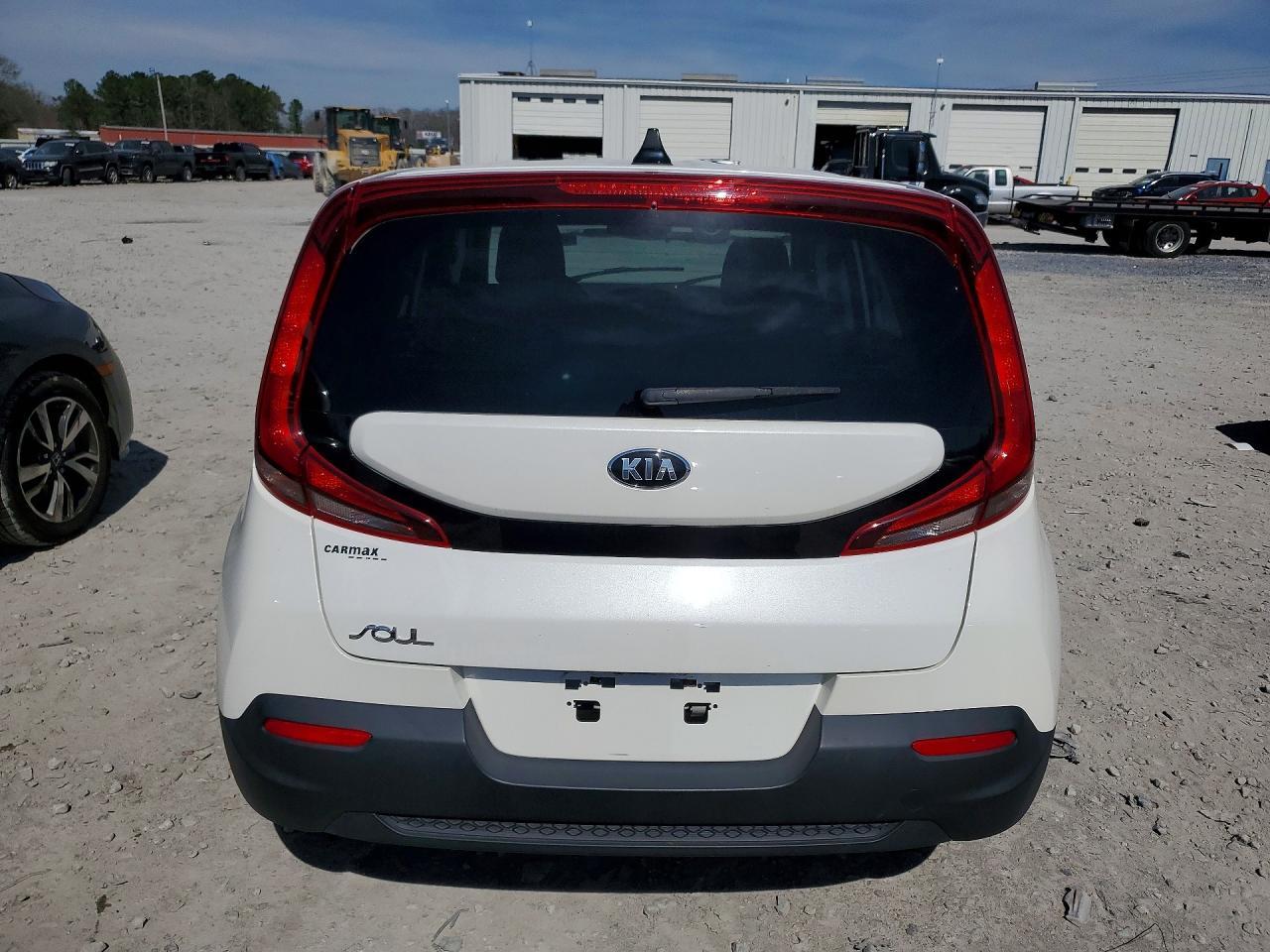 2021 KIA Soul lx