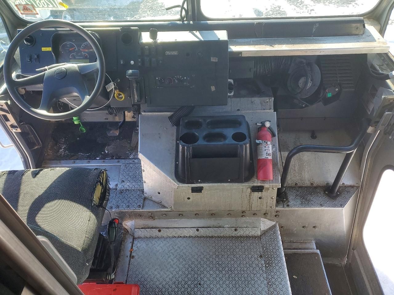 2020 Freightliner MT 45G Chassis Delivery Truck