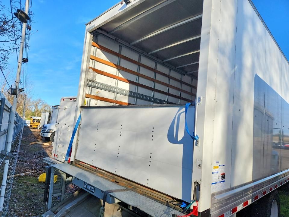 2023 International MV607 BOX Truck