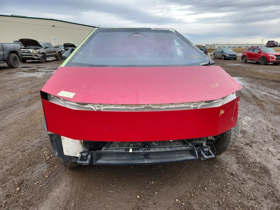 2024 Tesla Cybertruck