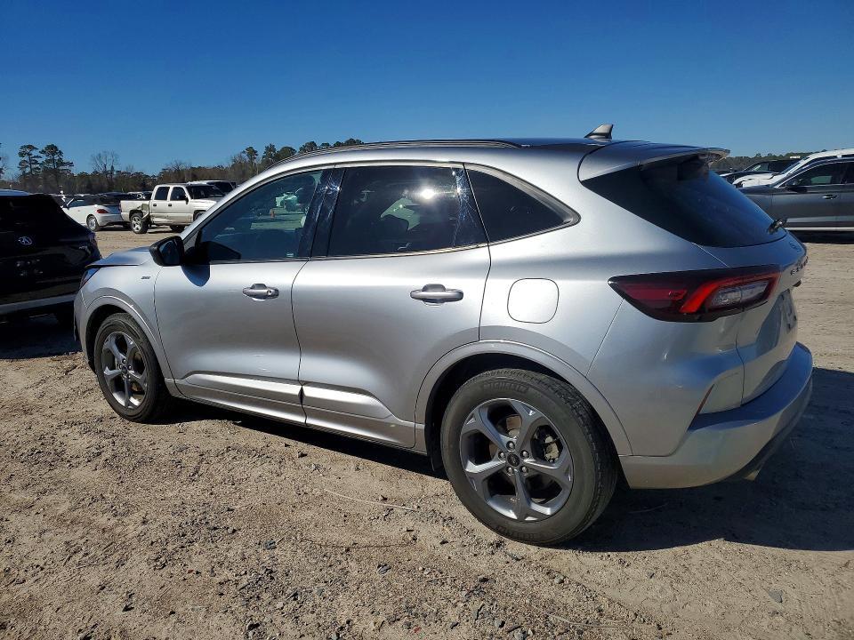 2023 Ford Escape st Line