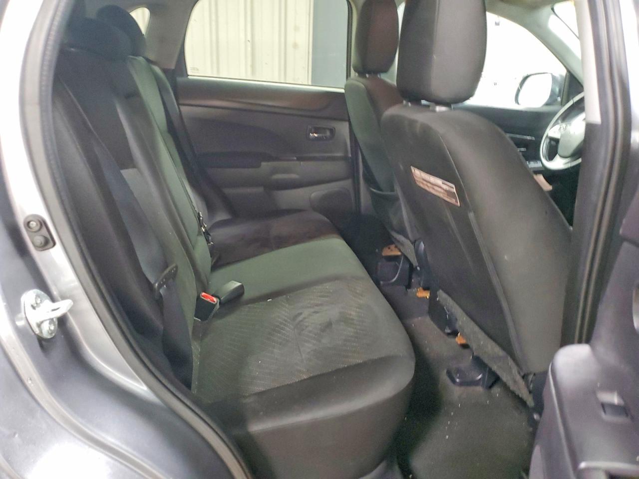 2014 Mitsubishi Outlander Sport se