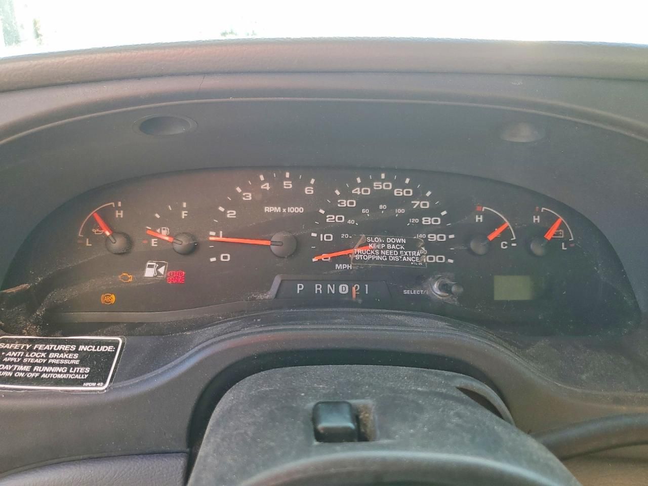 2004 Ford E350 BOX Truck