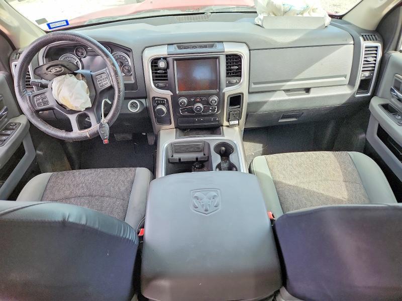 2015 Dodge RAM 1500 SLT