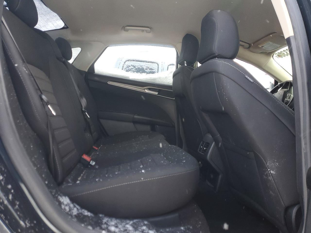 2020 Ford Fusion se