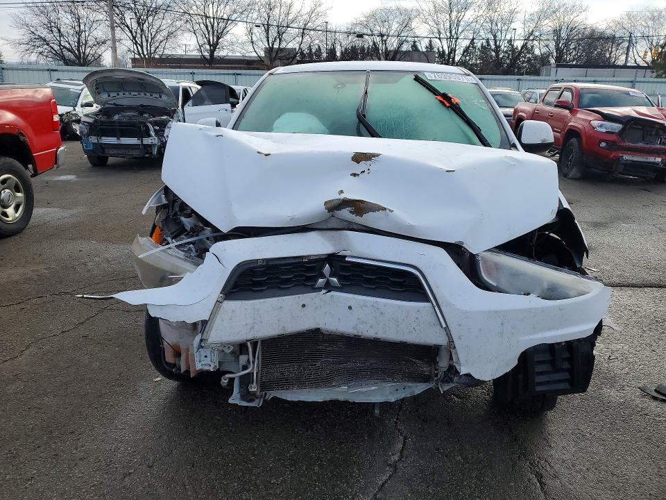 2014 Mitsubishi Outlander Sport es