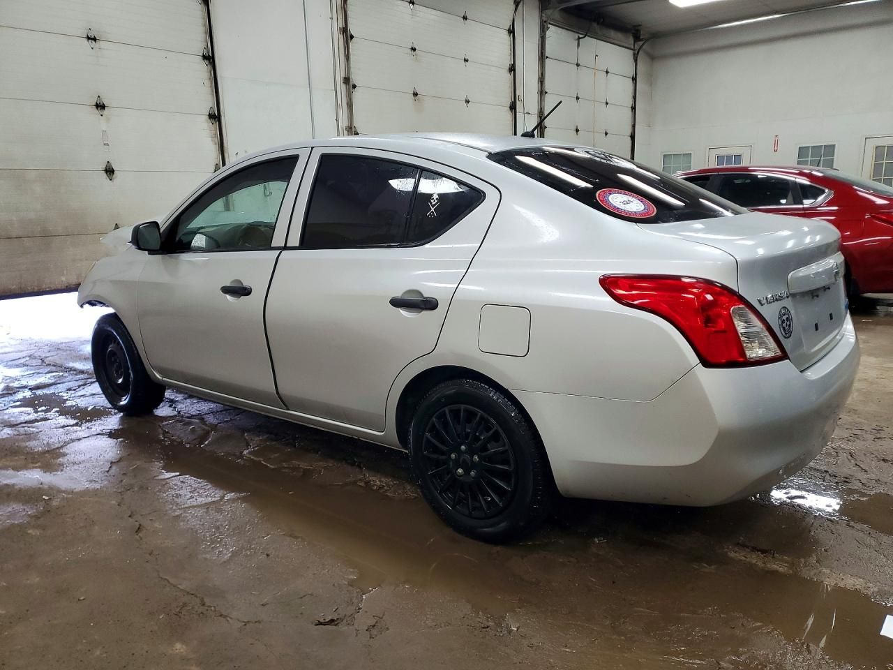 2012 Nissan Versa s