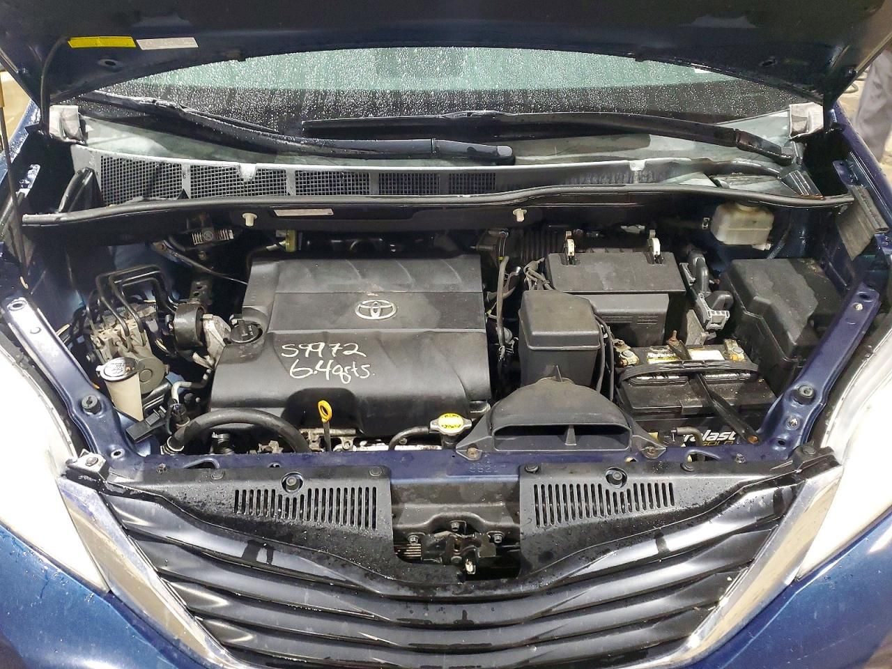 2012 Toyota Sienna le