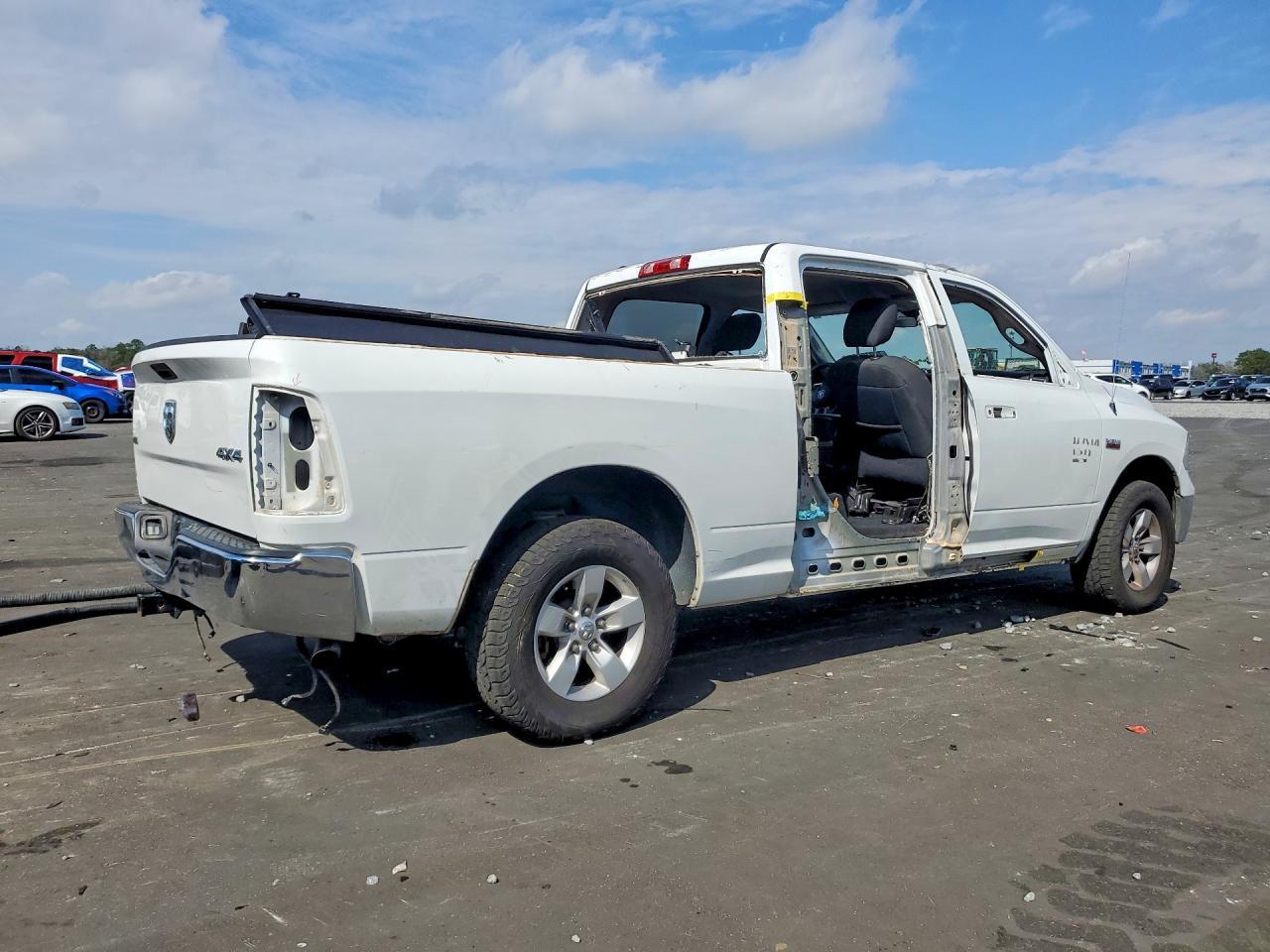 2022 Dodge RAM 1500 Classic SLT