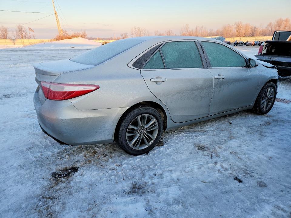 2017 Toyota Camry le