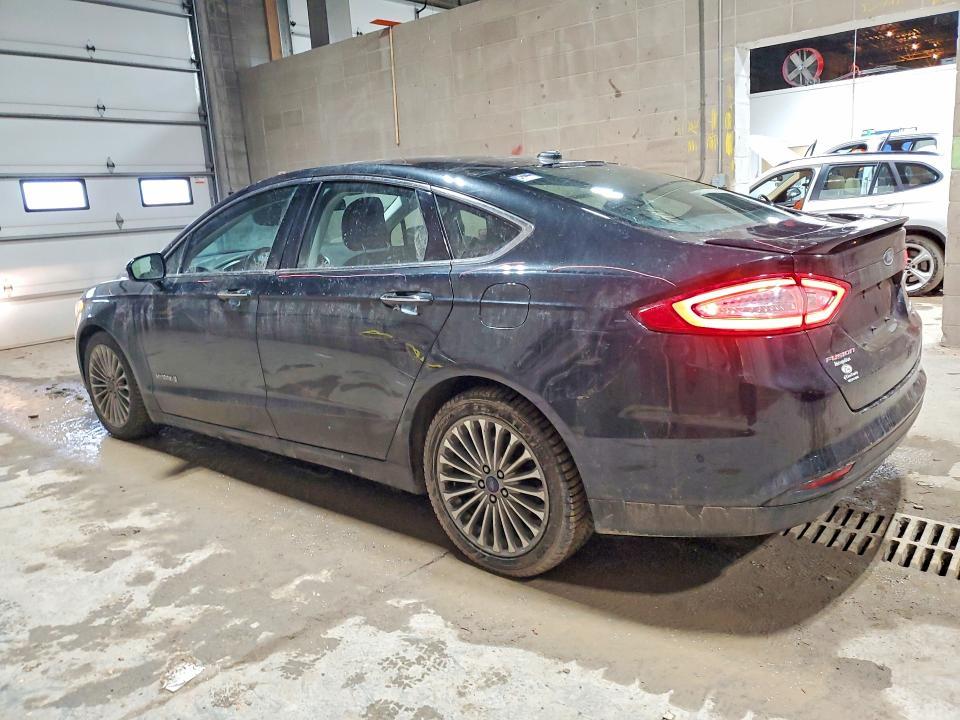2014 Ford Fusion Titanium hev