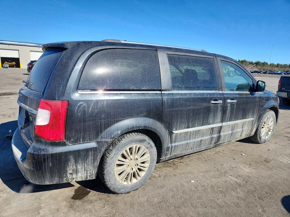 2013 Chrysler Town & Country Limited