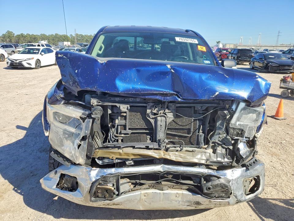 2018 Nissan Titan SV