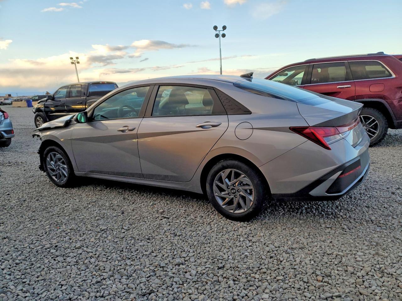 2025 Hyundai Elantra Blue