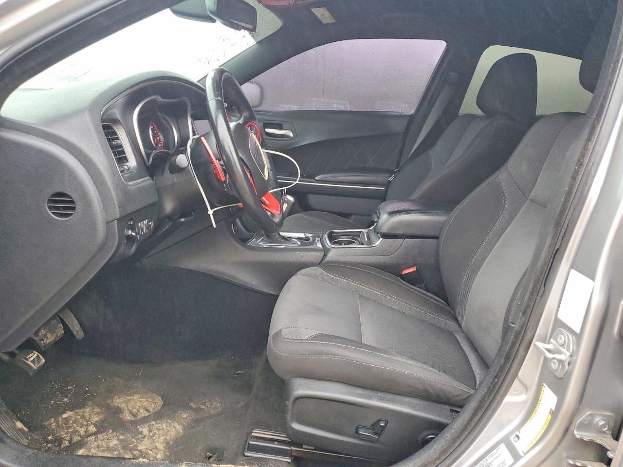 2016 Dodge Charger r