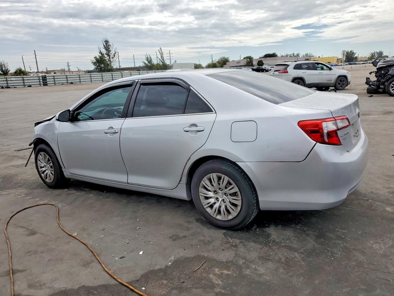 2014 Toyota Camry l