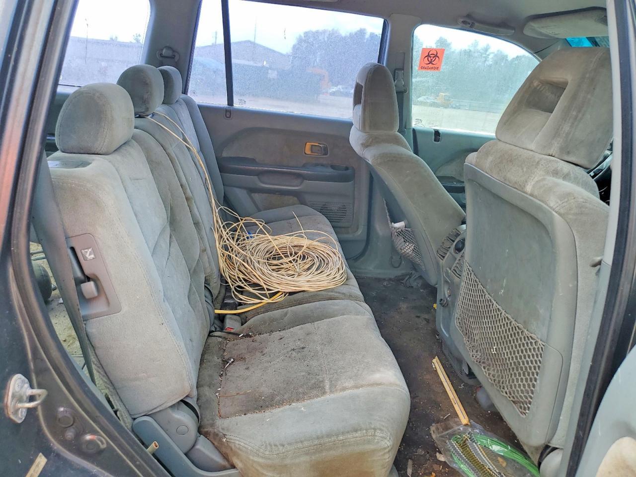 2004 Honda Pilot lx