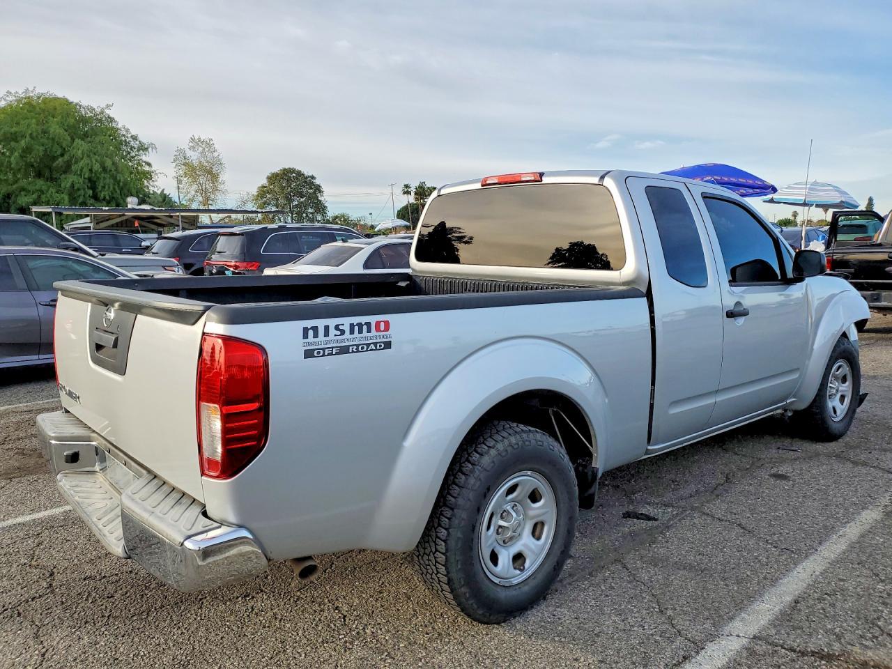 2016 Nissan Frontier S
