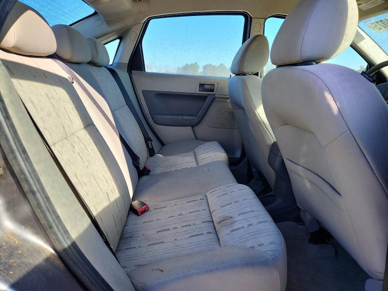 2010 Ford Focus se