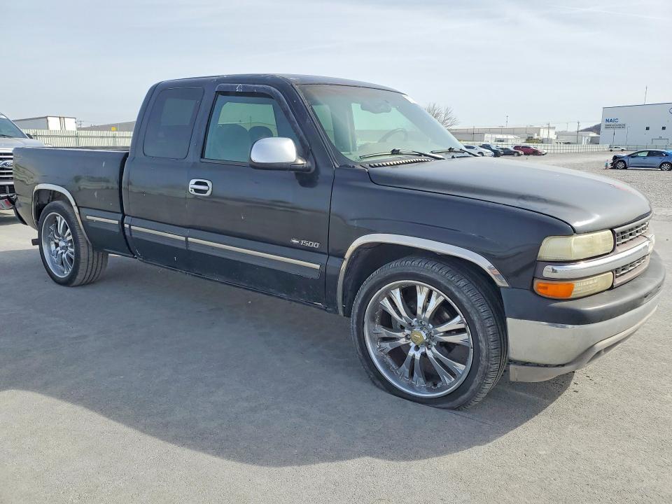1999 Chevrolet Silverado C1500