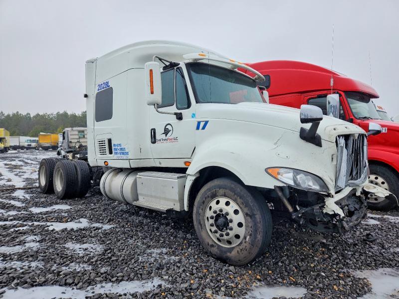 2016 International LF687 Semi Truck