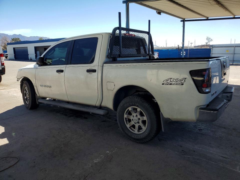 2005 Niss Titan