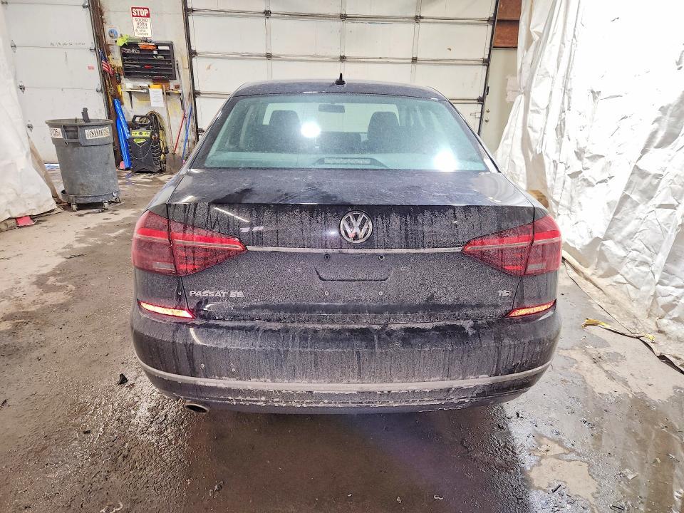 2018 Volkswagen Passat se
