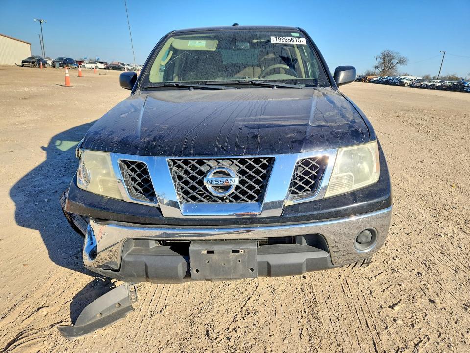 2011 Nissan Frontier s