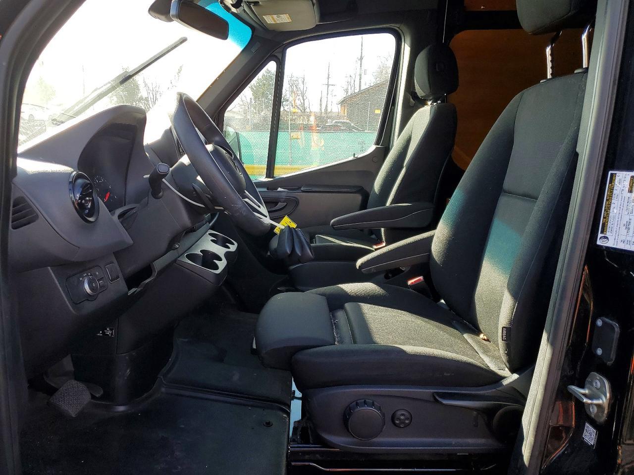 2021 Mercedes-Benz Sprinter 2500
