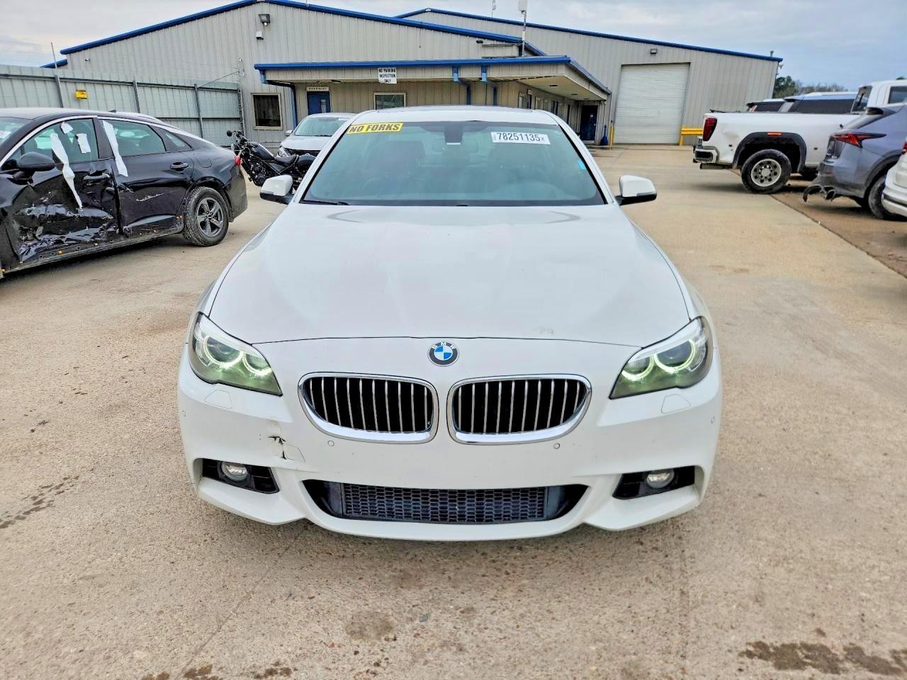 2016 BMW 528 i