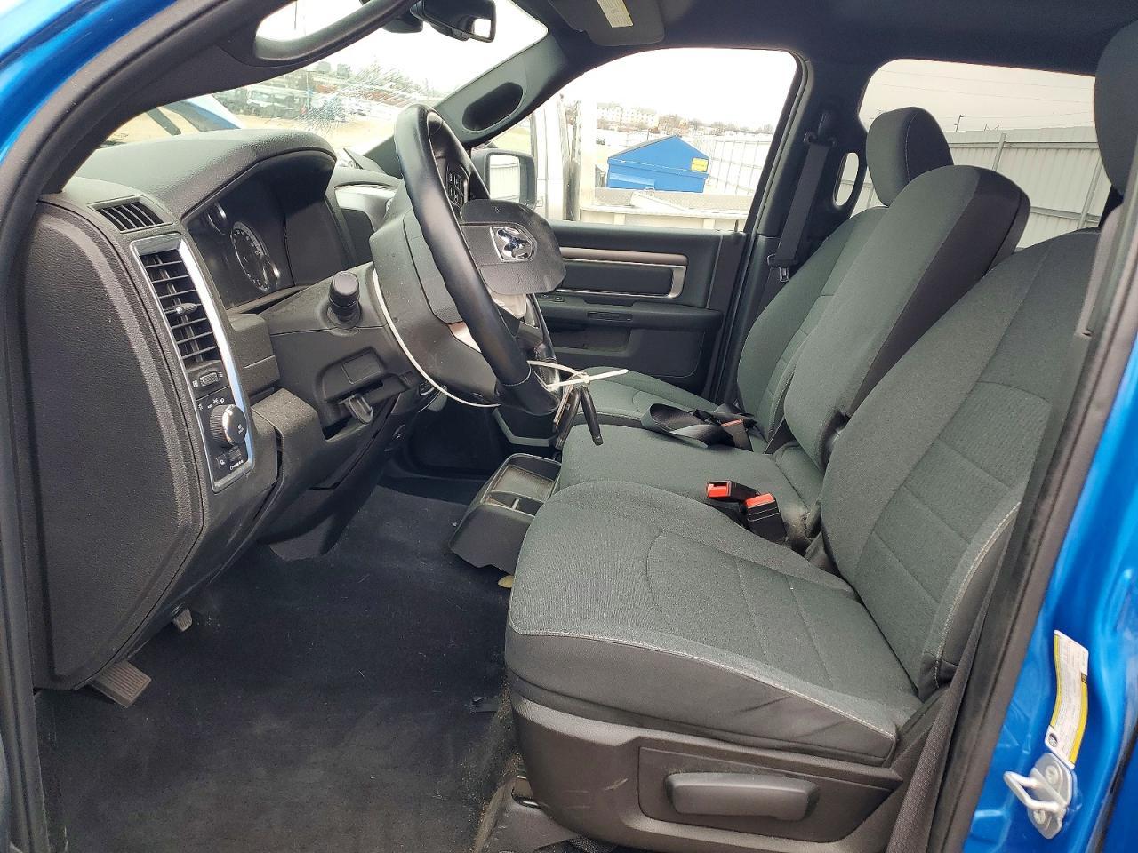2022 Dodge Ram 1500 Classic slt