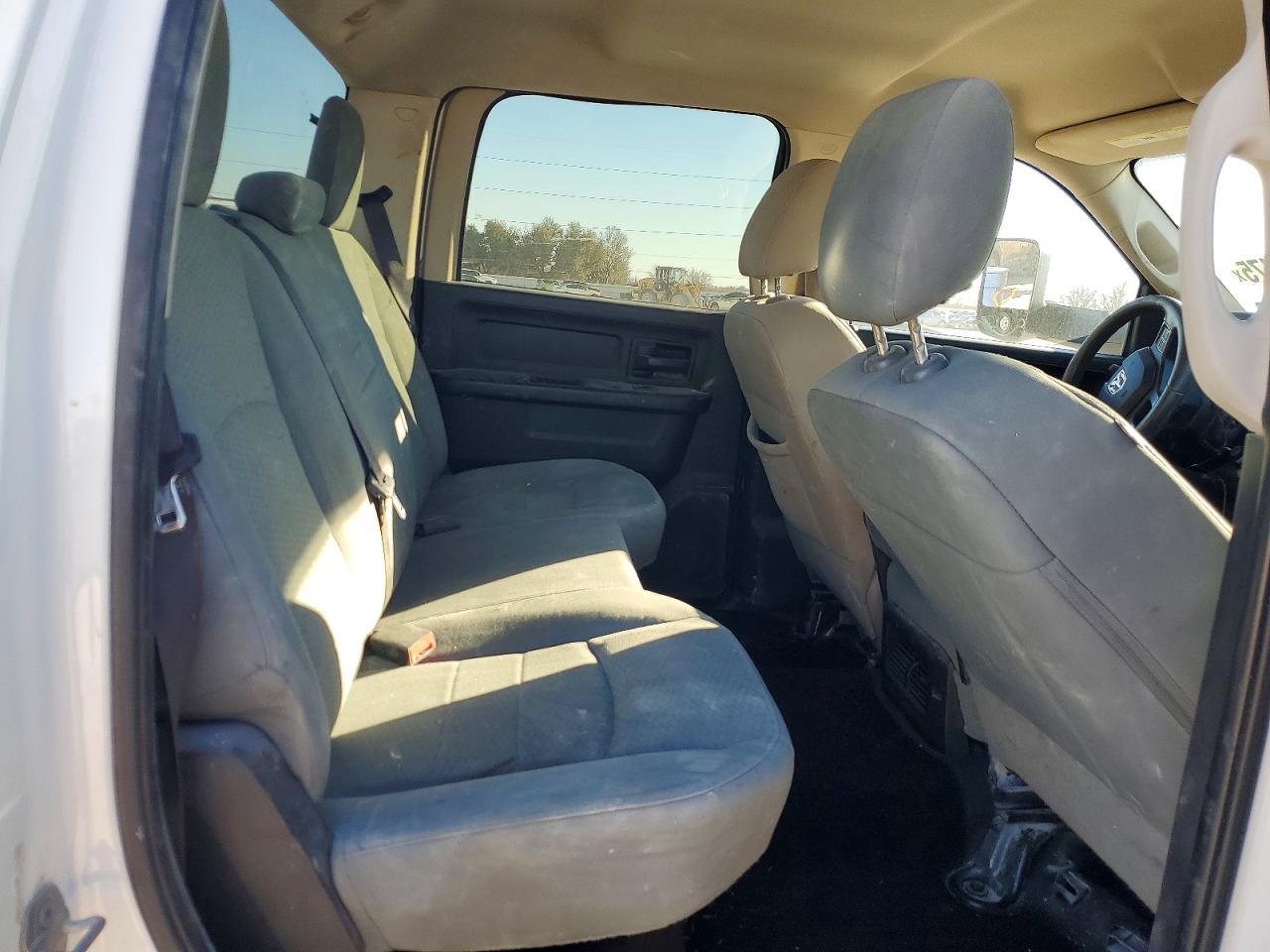 2016 Dodge RAM 2500 ST