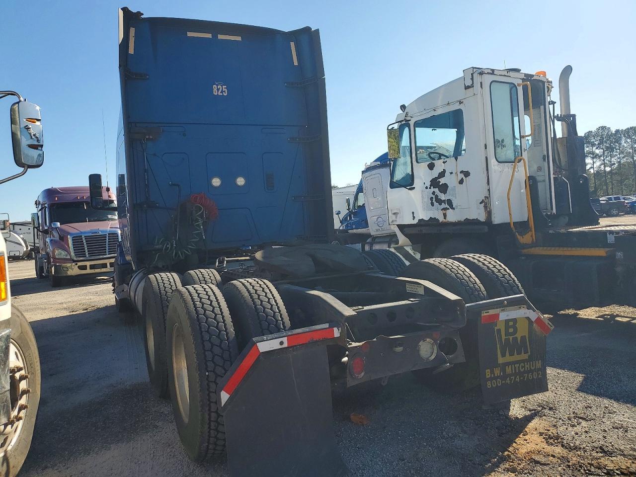 2018 International LT625 Semi Truck