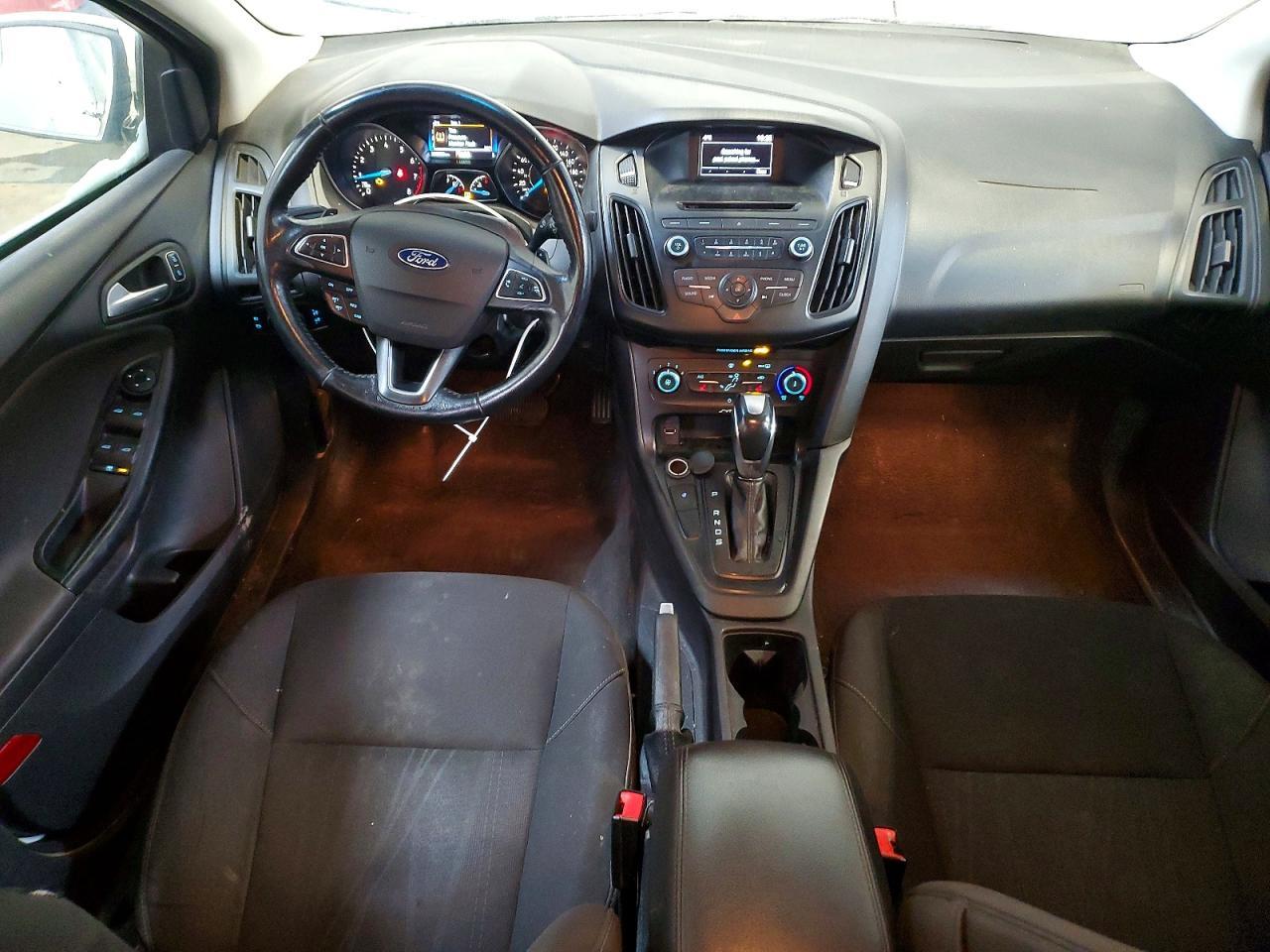 2015 Ford Focus se