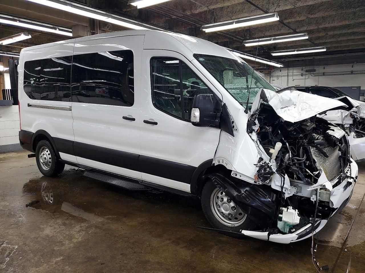 2025 Ford Transit T-350