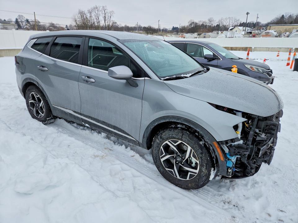 2025 KIA Sportage lx