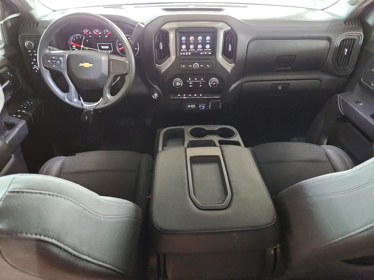 2024 Chevrolet Silverado K1500 Custom