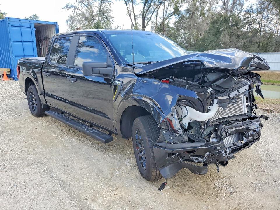 2025 Ford F150 stx