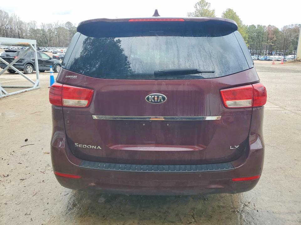 2017 KIA Sedona lx