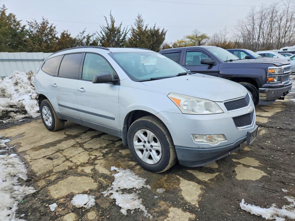 2011 Chevrolet Traverse ls