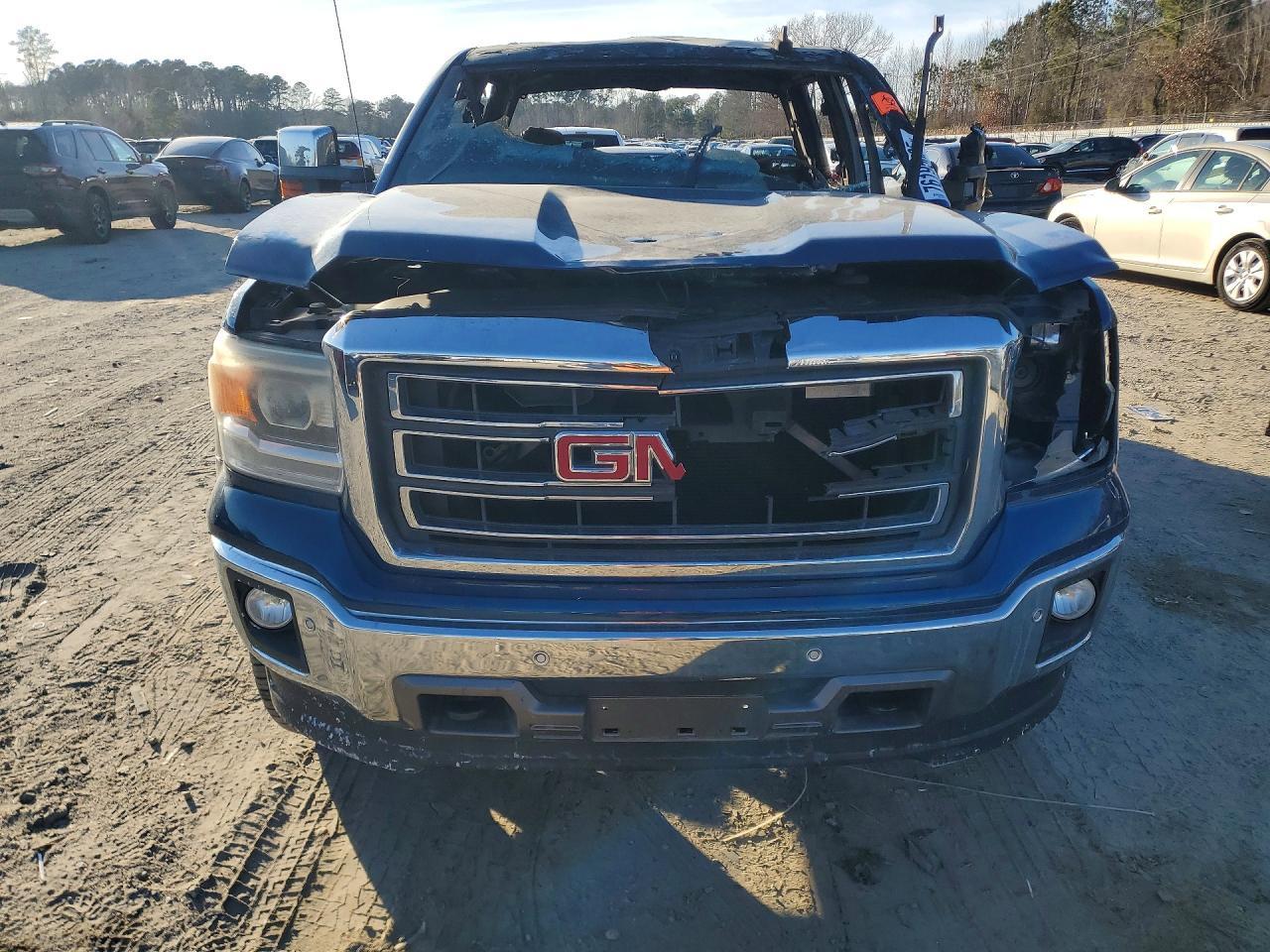 2015 GMC Sierra K1500 slt