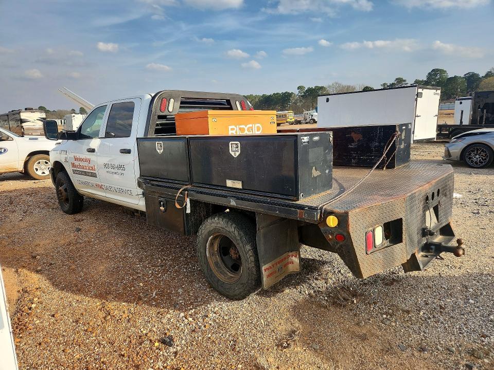 2014 Dodge RAM 3500 Flatbed Truck