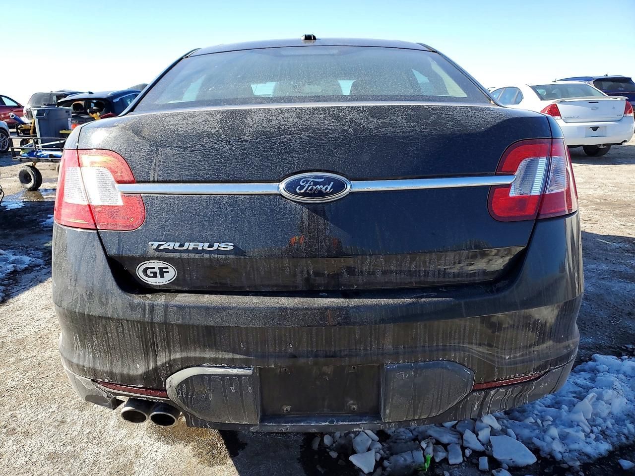 2010 Ford Taurus se