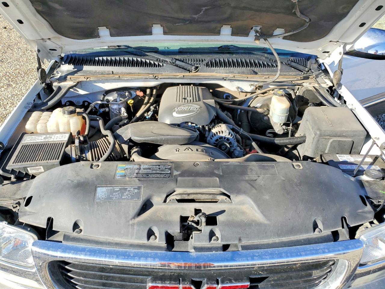 2002 GMC New Sierra C1500