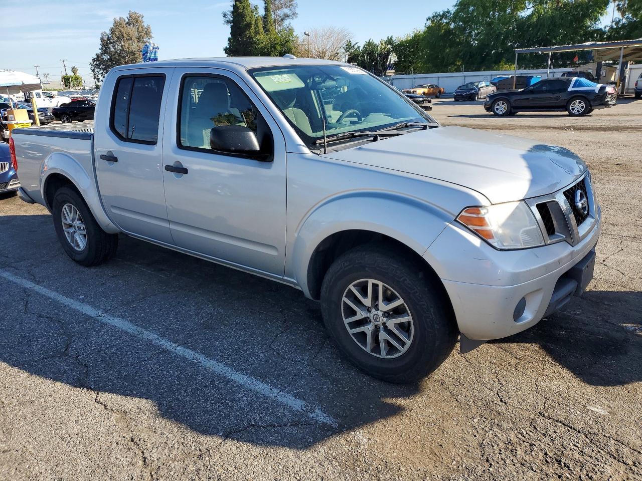 2017 Nissan Frontier sv